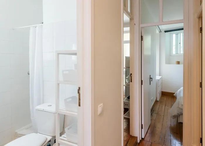 - Sao Lazaro Central