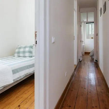 Apartamento - Sao Lazaro Central *